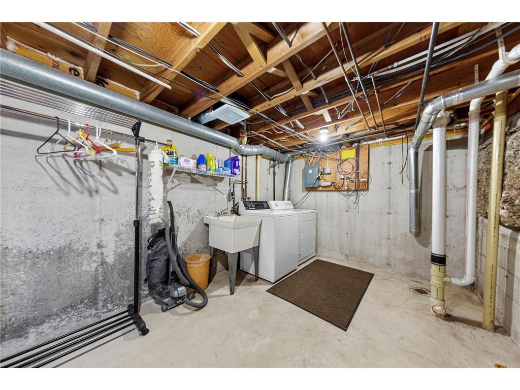 18 N Payne Street New Ulm MN 56073 7048716 image33