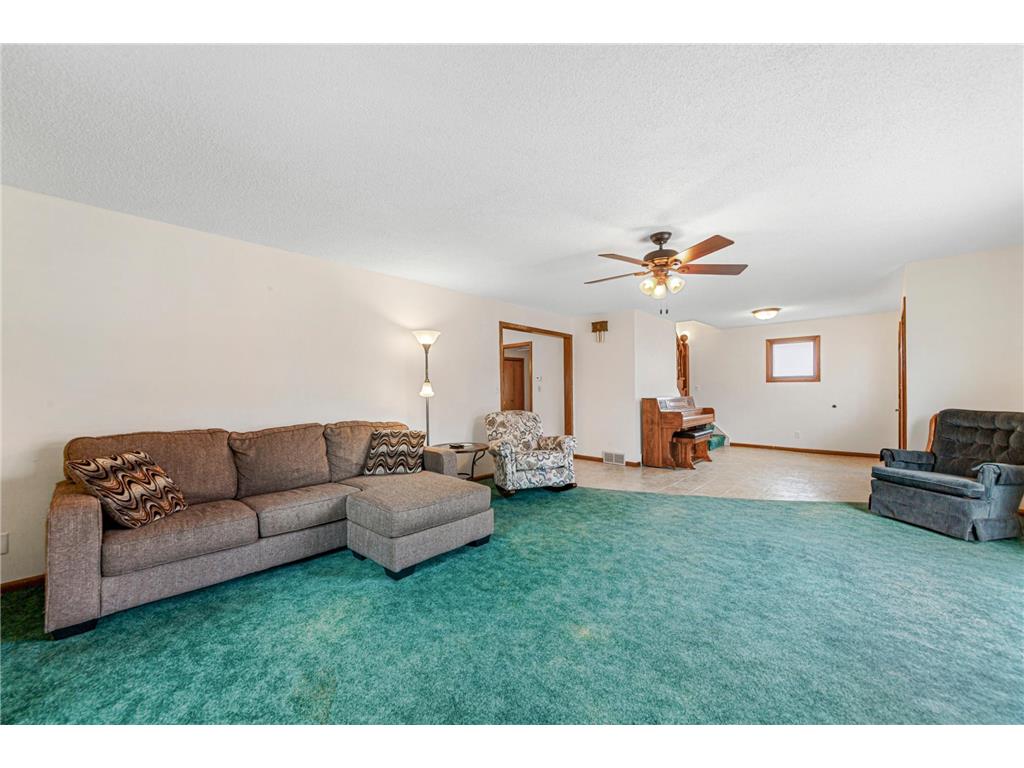 18 N Payne Street New Ulm MN 56073 7048716 image8