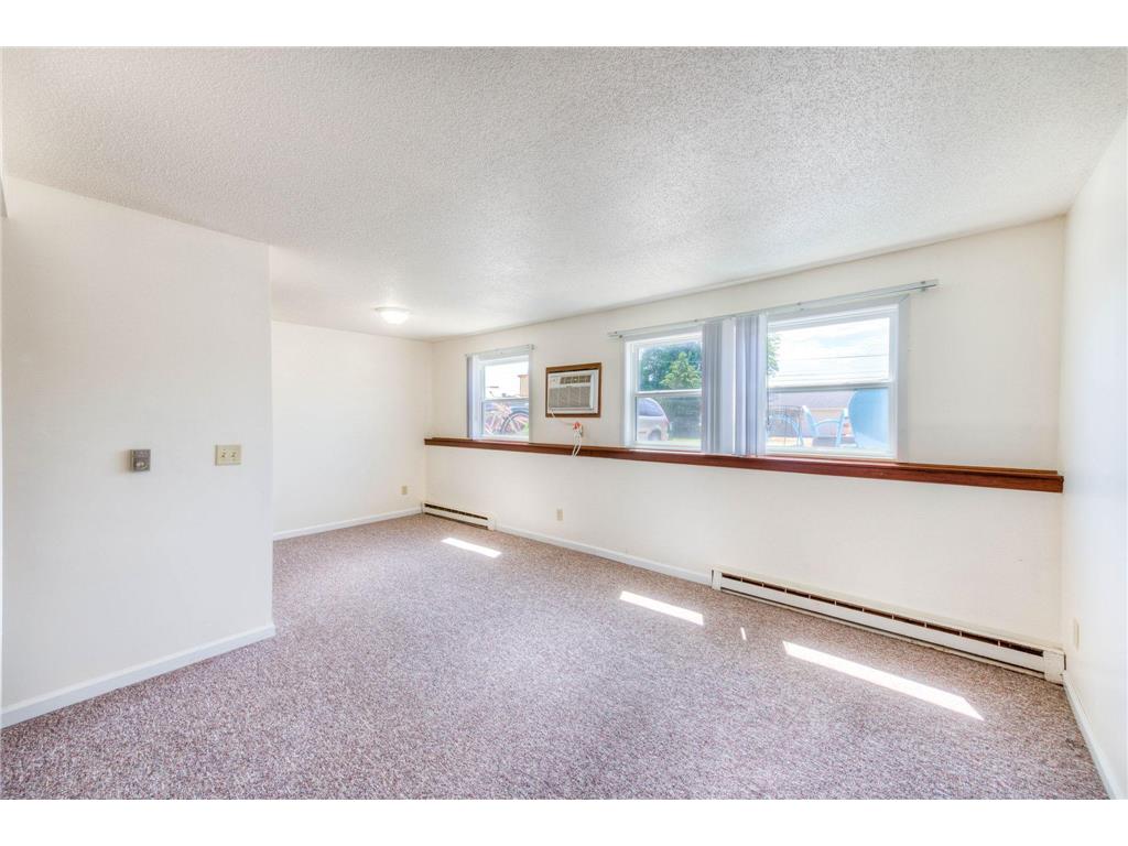 18 NE Schmitz Street Adams MN 55909 7006896 image4