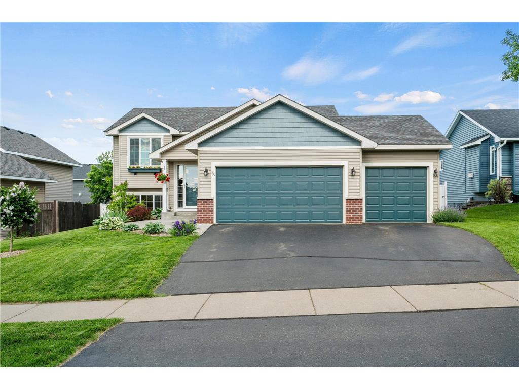 18 Nicholas Way Hudson WI 54016 6561030 image1