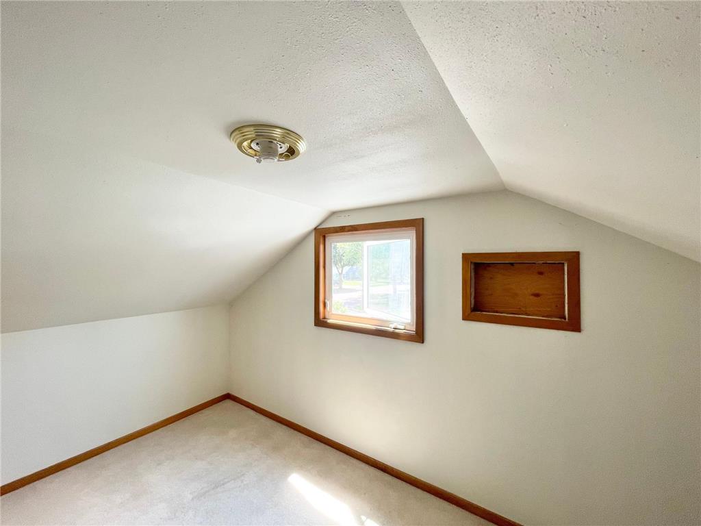 18 S Paffrath Avenue Springfield MN 56087 7103198 image37