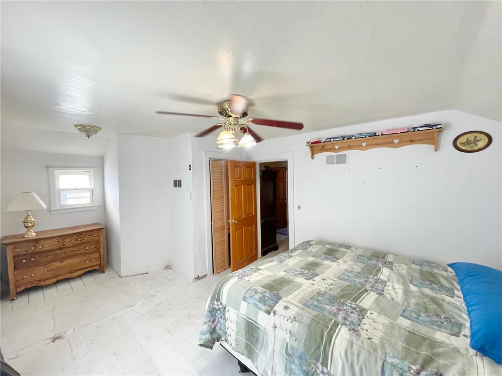 18 S Spring Avenue Springfield MN 56087 6804231 image25