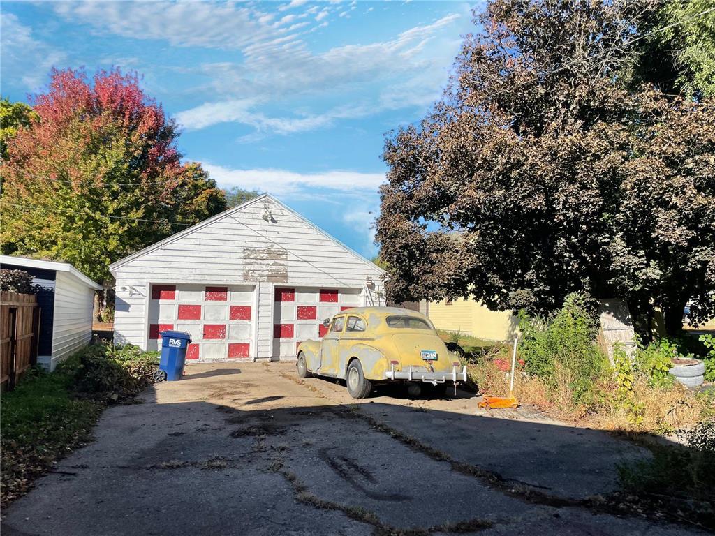 18 S Spring Avenue Springfield MN 56087 6804231 image3