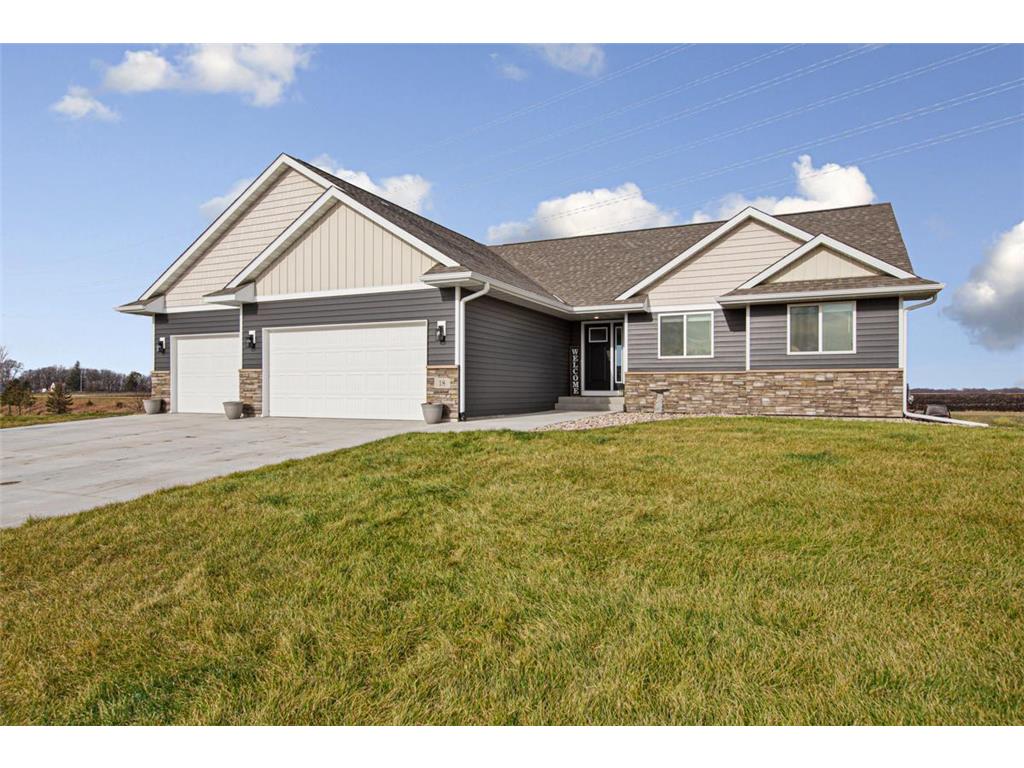 18 Sunset Court North Mankato MN 56003 6634849 image1