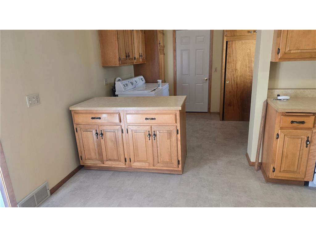 180 3rd Avenue NE Trimont MN 56176 6785280 image26