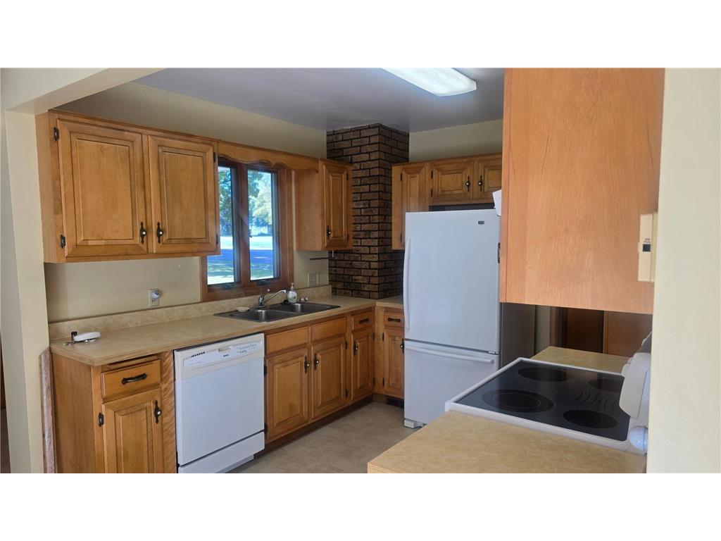 180 3rd Avenue NE Trimont MN 56176 6785280 image4