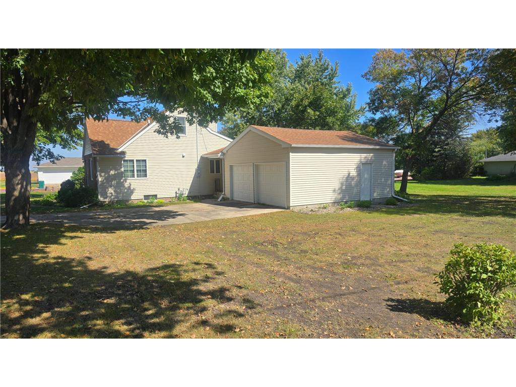 180 3rd Avenue NE Trimont MN 56176 6785280 image58