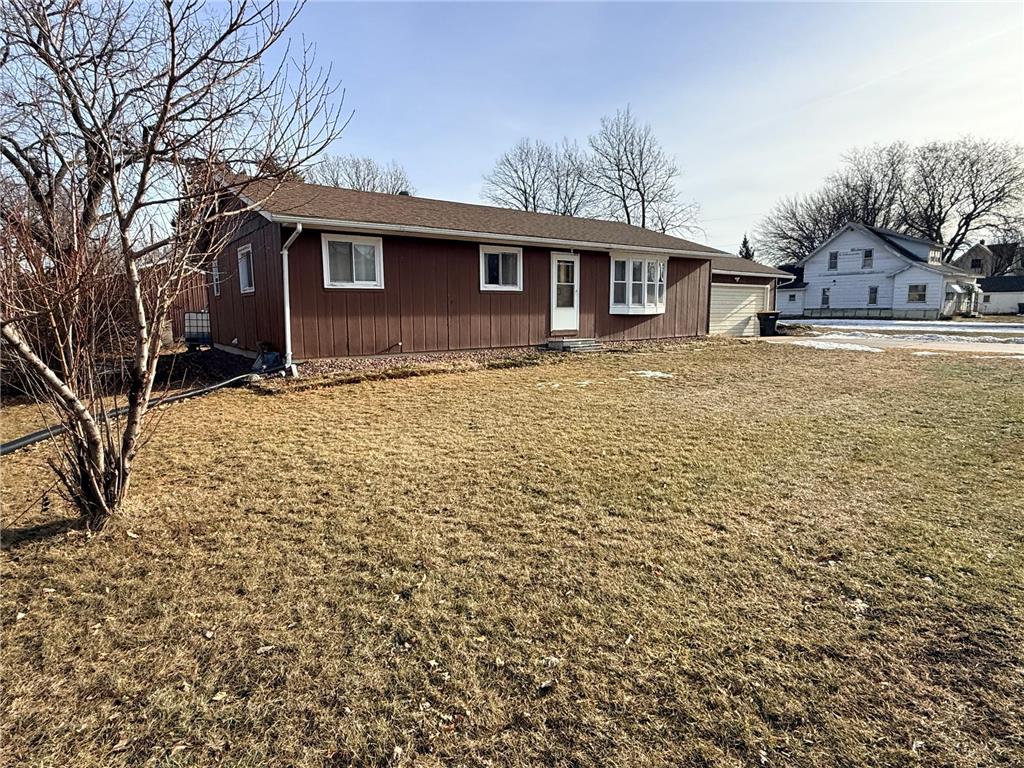180 6th Street Walnut Grove MN 56180 7001872 image2