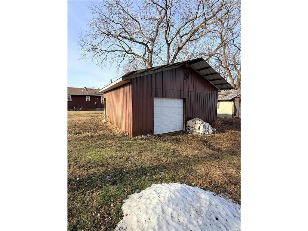 180 6th Street Walnut Grove MN 56180 7001872 image48