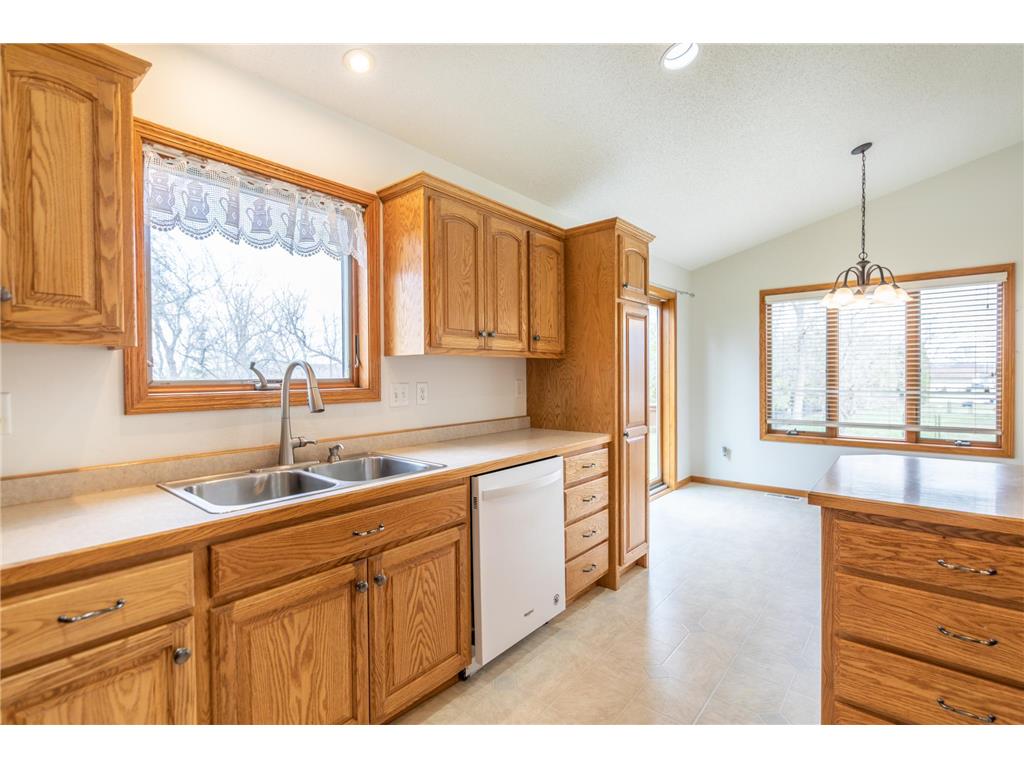180 Falcon Street Audubon MN 56511 7064905 image27