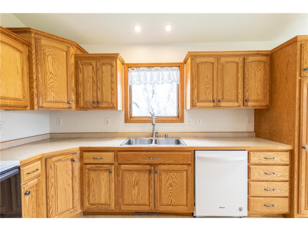 180 Falcon Street Audubon MN 56511 7064905 image28