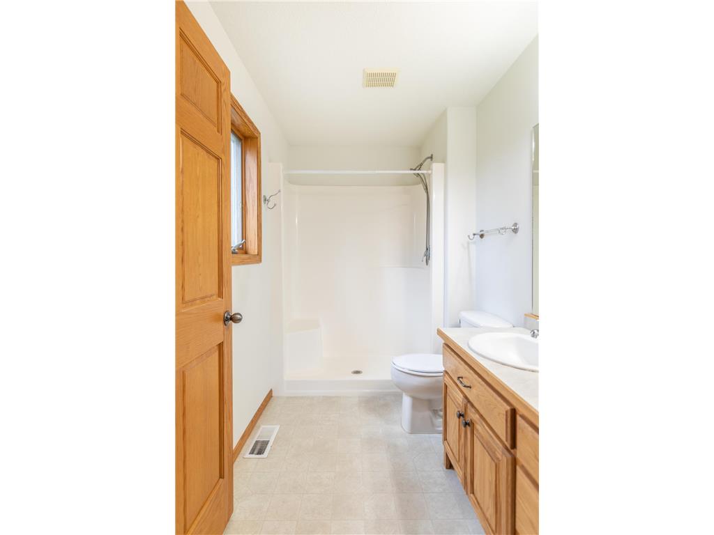 180 Falcon Street Audubon MN 56511 7064905 image38