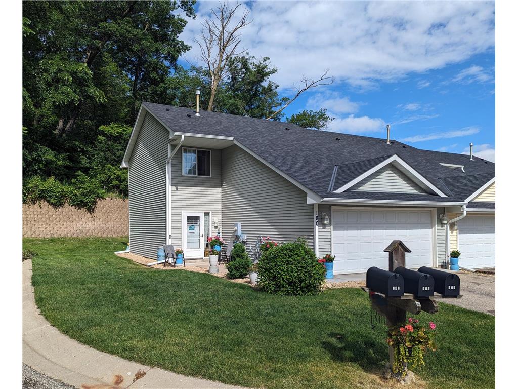 180 Oakmont Lane Red Wing MN 55066 6547815 image1