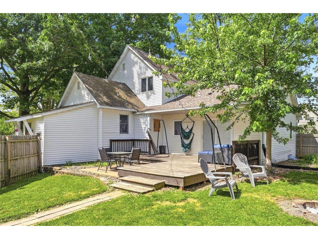 180 S Plum Street Ellsworth WI 54011 7095396 image24