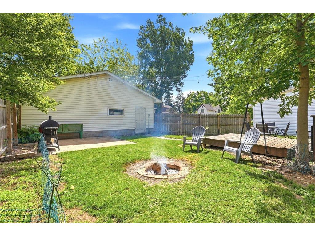 180 S Plum Street Ellsworth WI 54011 7095396 image30