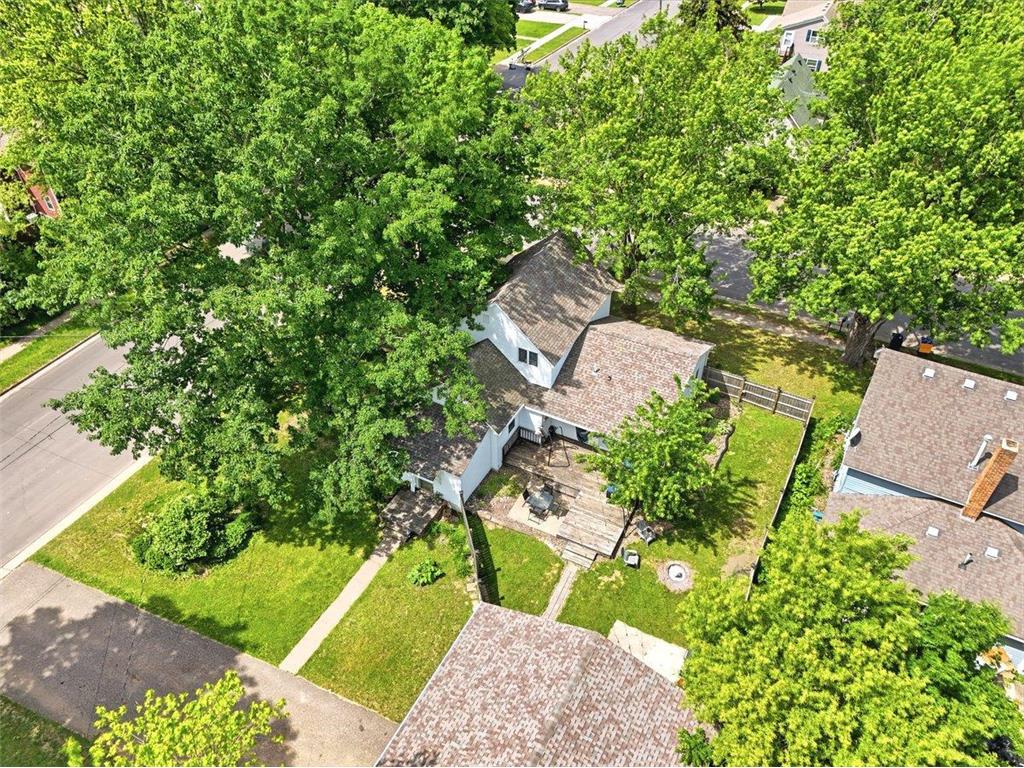 180 S Plum Street Ellsworth WI 54011 7095396 image36