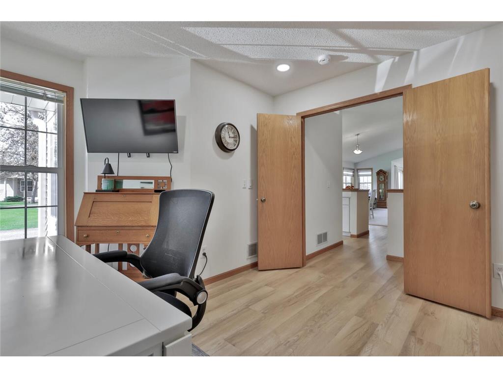 180 Wedgewood Drive Mahtomedi MN 55115 7056321 image15