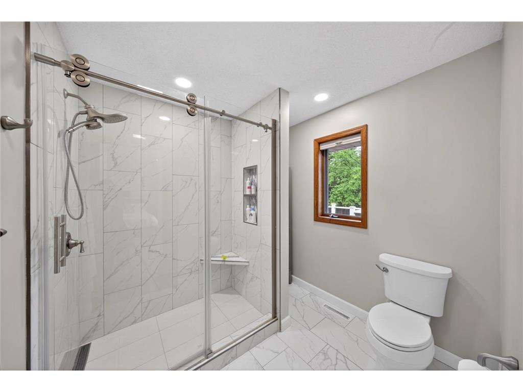 1800 13th Avenue NE Rochester MN 55906 7082377 image27