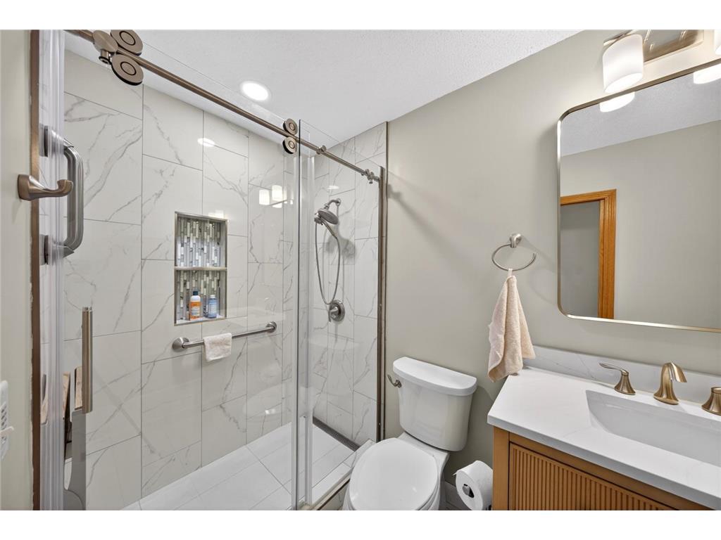 1800 13th Avenue NE Rochester MN 55906 7082377 image29