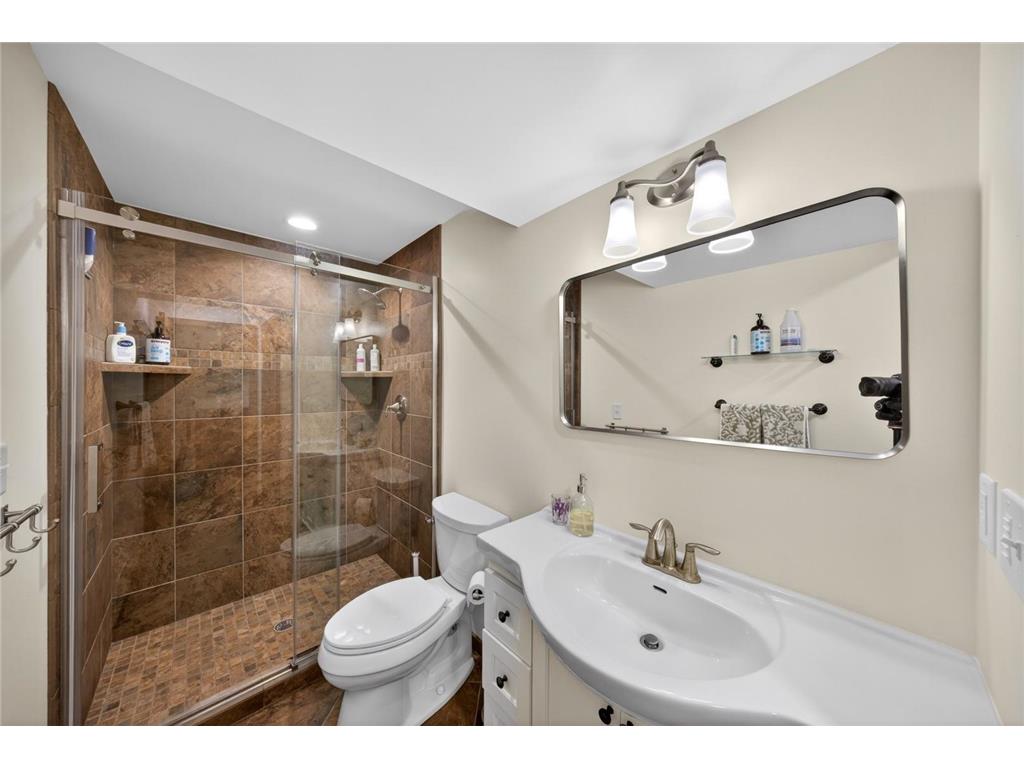 1800 13th Avenue NE Rochester MN 55906 7082377 image35