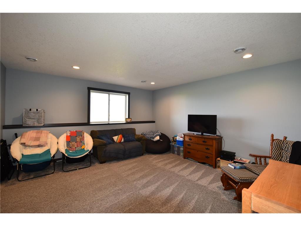 1800 20th Avenue Circle NE Kasson MN 55944 6824088 image37