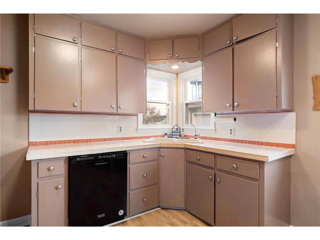 1800 2nd Avenue SE Austin MN 55912 7056339 image16