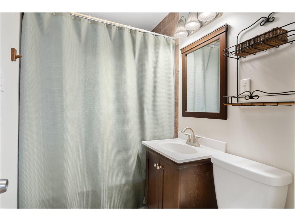 1800 2nd Avenue SE Austin MN 55912 7056339 image21