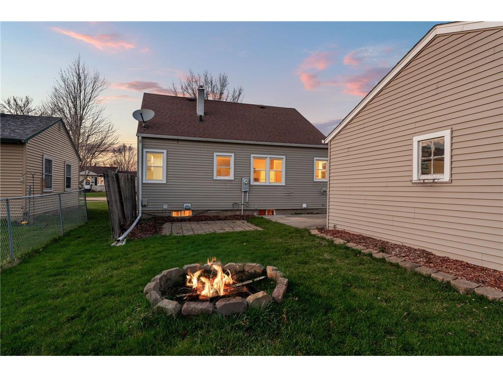 1800 2nd Avenue SE Austin MN 55912 7056339 image5