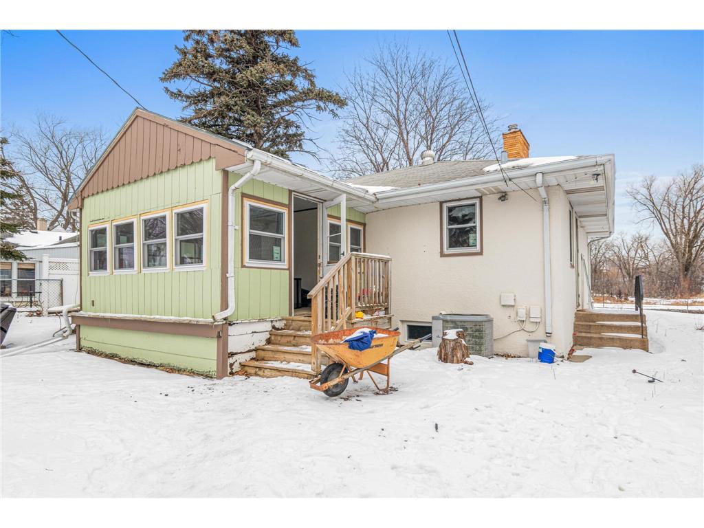 1800 37th Avenue NE Minneapolis MN 55421 7017335 image3