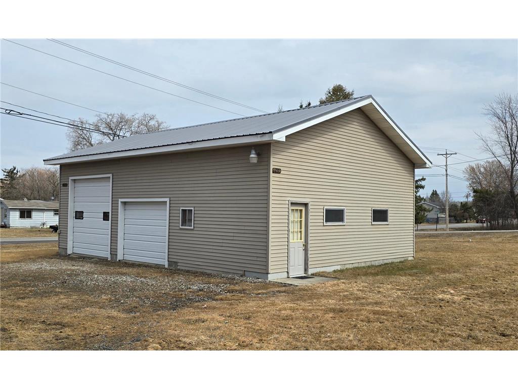 1800 3rd Avenue E International Falls MN 56649 6517664 image1