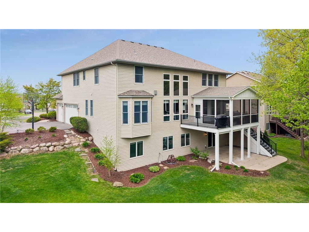 1800 Carriage Drive Victoria MN 55386 7070878 image5
