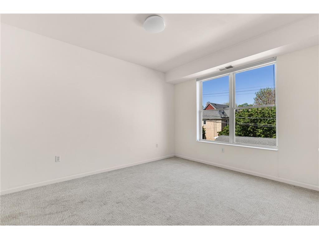 1800 Clinton Avenue #205 Minneapolis MN 55404 6722425 image9