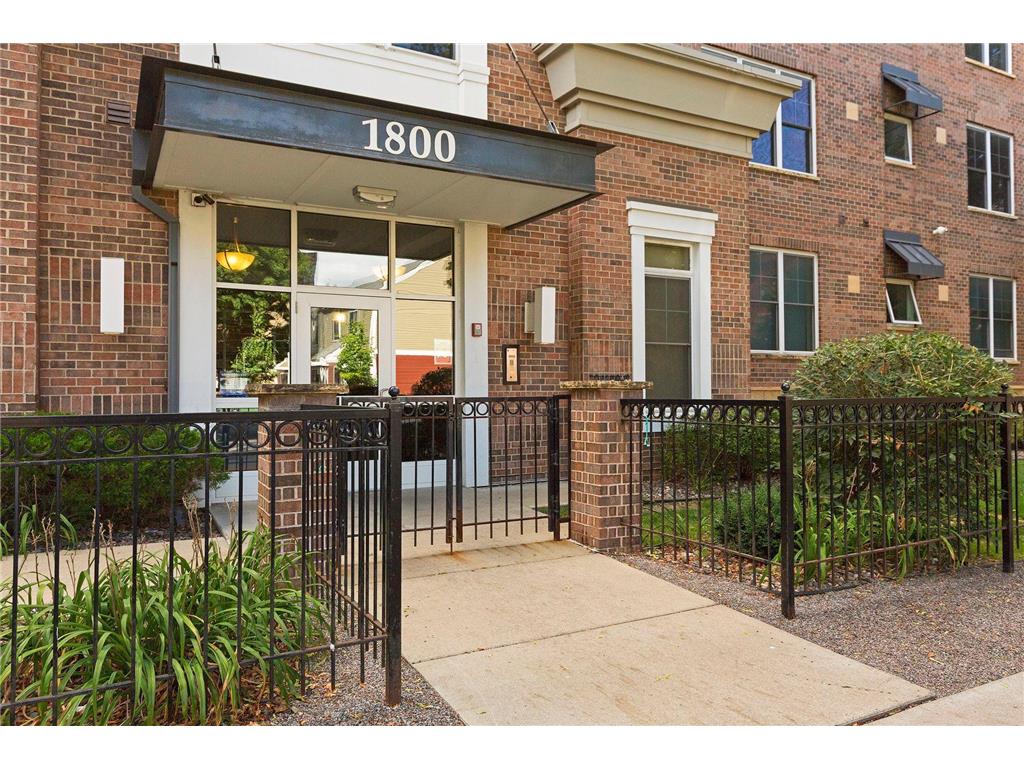 1800 Clinton Avenue #208 Minneapolis MN 55404 6787303 image43