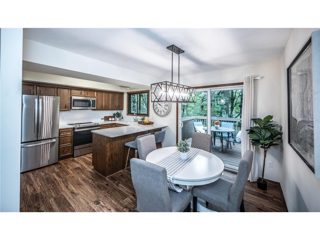 1800 Comstock Lane N Plymouth MN 55447 6736120 image1