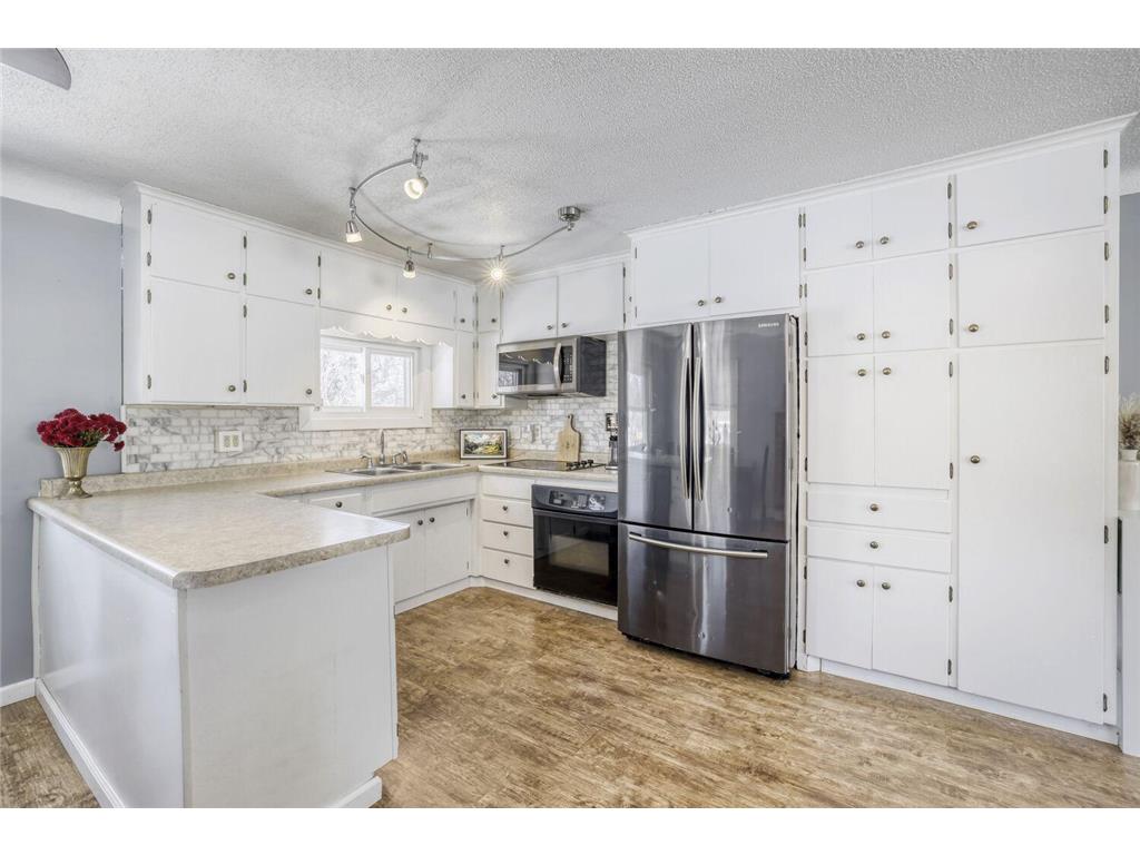 1800 Edward Street North Saint Paul MN 55109 7017541 image3