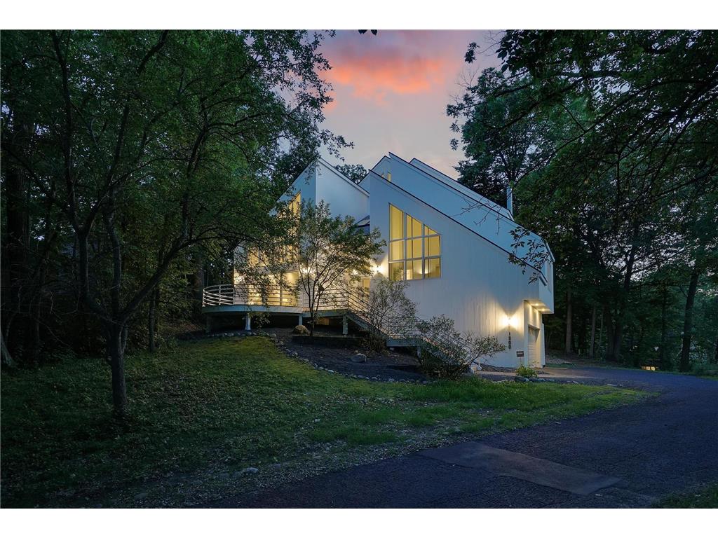 1800 Fairfield Road S Minnetonka MN 55305 6498287 image1