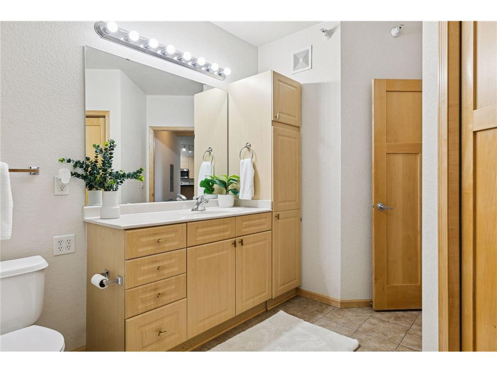 1800 Graham Avenue #325 Saint Paul MN 55116 6816073 image18