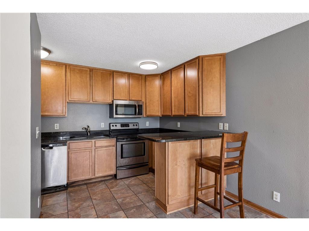 1800 Lasalle Avenue #101 Minneapolis MN 55403 7072930 image5