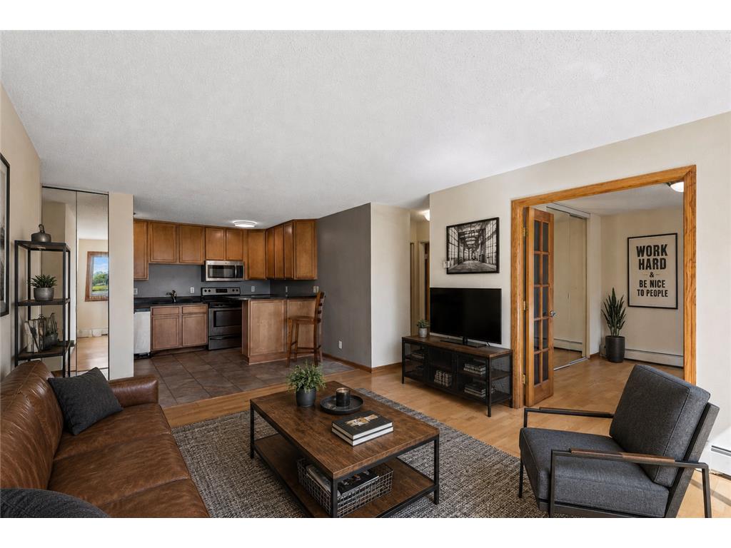 1800 Lasalle Avenue #101 Minneapolis MN 55403 7072930 image7