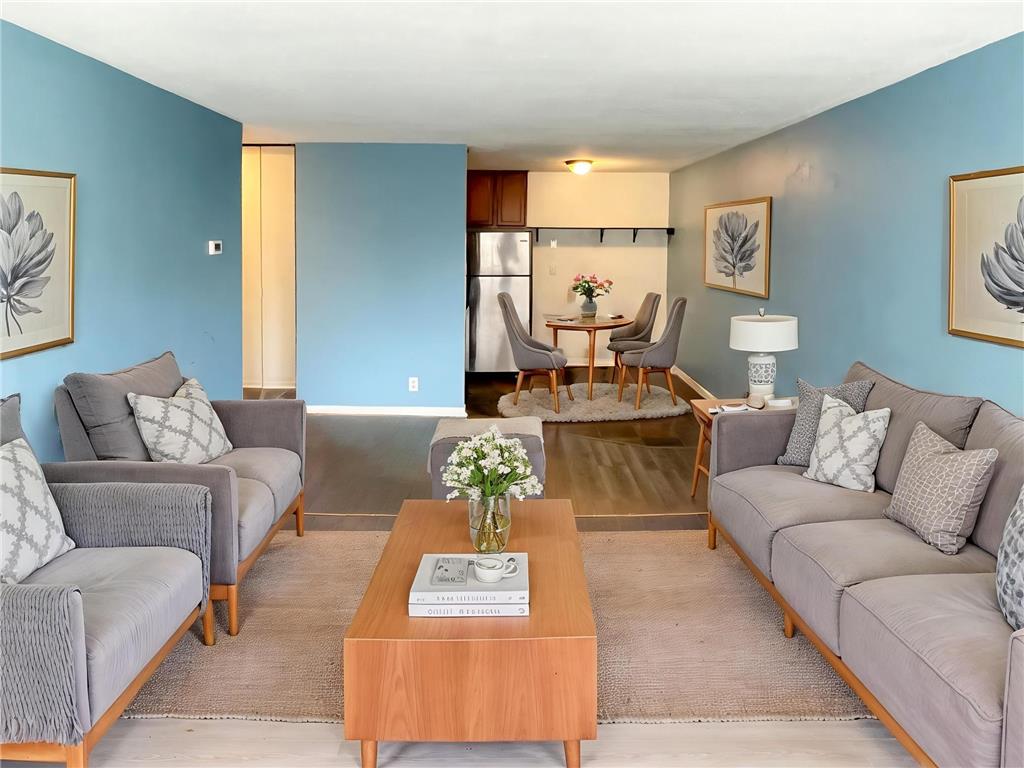 1800 Lasalle Avenue #104 Minneapolis MN 55403 7004592 image1