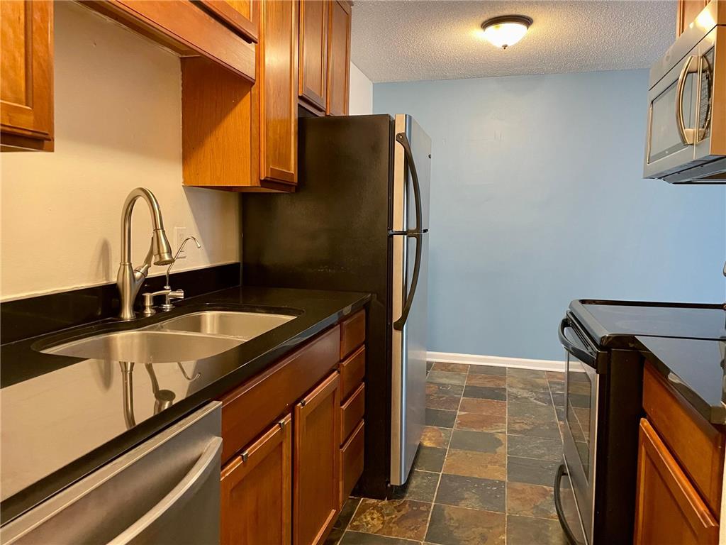 1800 Lasalle Avenue #104 Minneapolis MN 55403 7004592 image10
