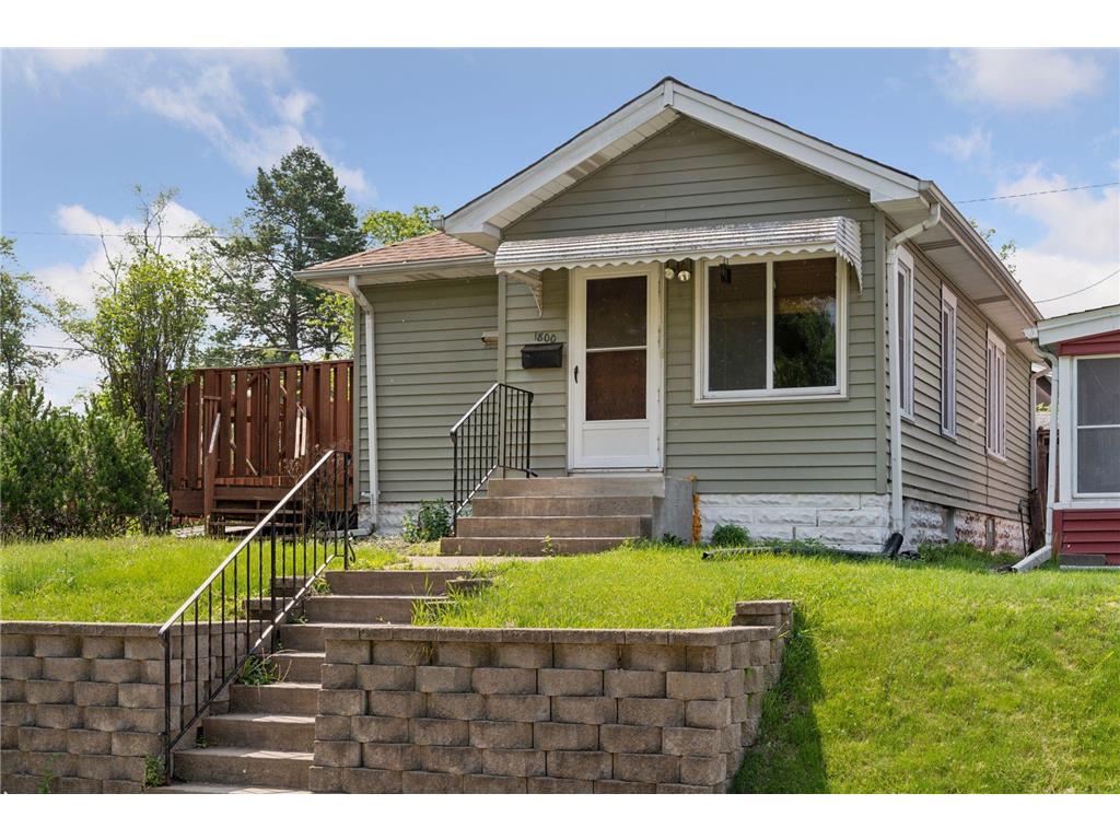 1800 Munster Avenue Saint Paul MN 55116 6726395 image1