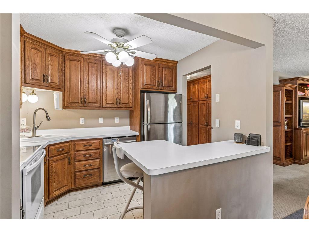 1800 Riverwood Drive #219 Burnsville MN 55337 7106355 image16