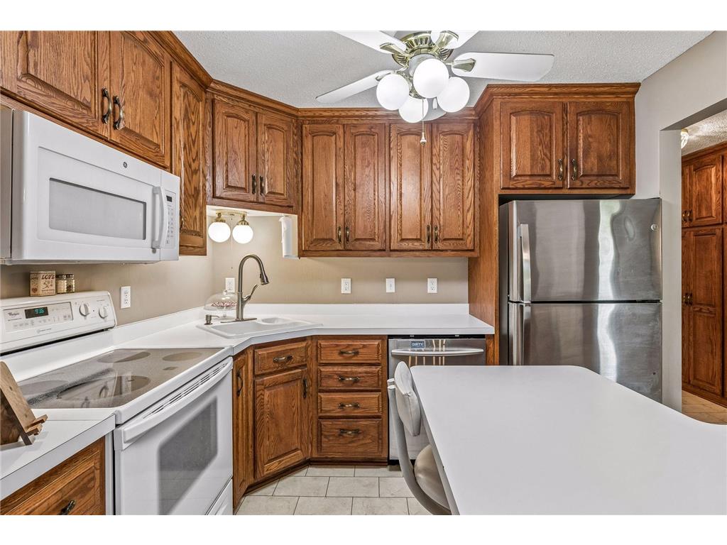 1800 Riverwood Drive #219 Burnsville MN 55337 7106355 image17