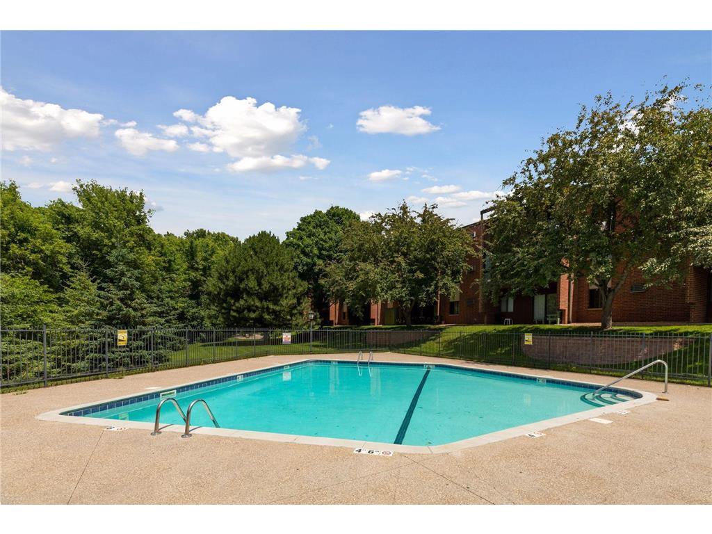 1800 Riverwood Drive #219 Burnsville MN 55337 7106355 image45