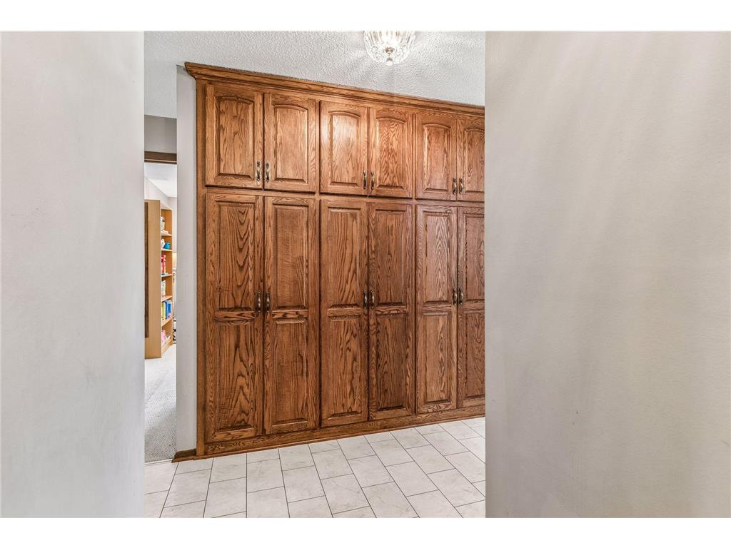 1800 Riverwood Drive #219 Burnsville MN 55337 7106355 image6