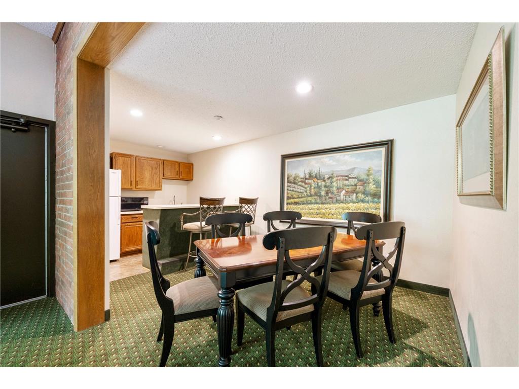 1800 Riverwood Drive #301 Burnsville MN 55337 7114233 image17