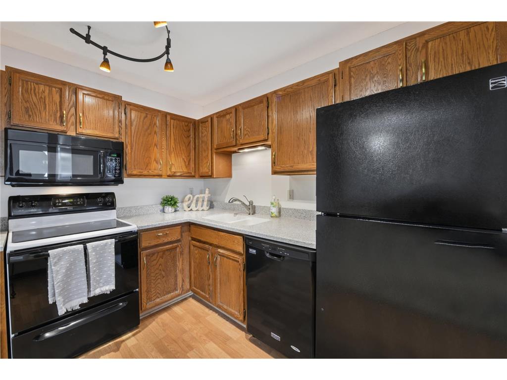 1800 Riverwood Drive #318 Burnsville MN 55337 7021416 image12