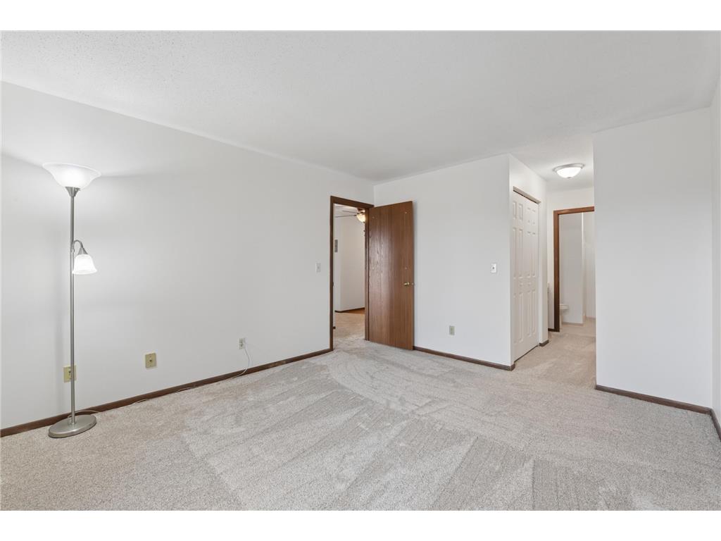 1800 Riverwood Drive #318 Burnsville MN 55337 7021416 image18