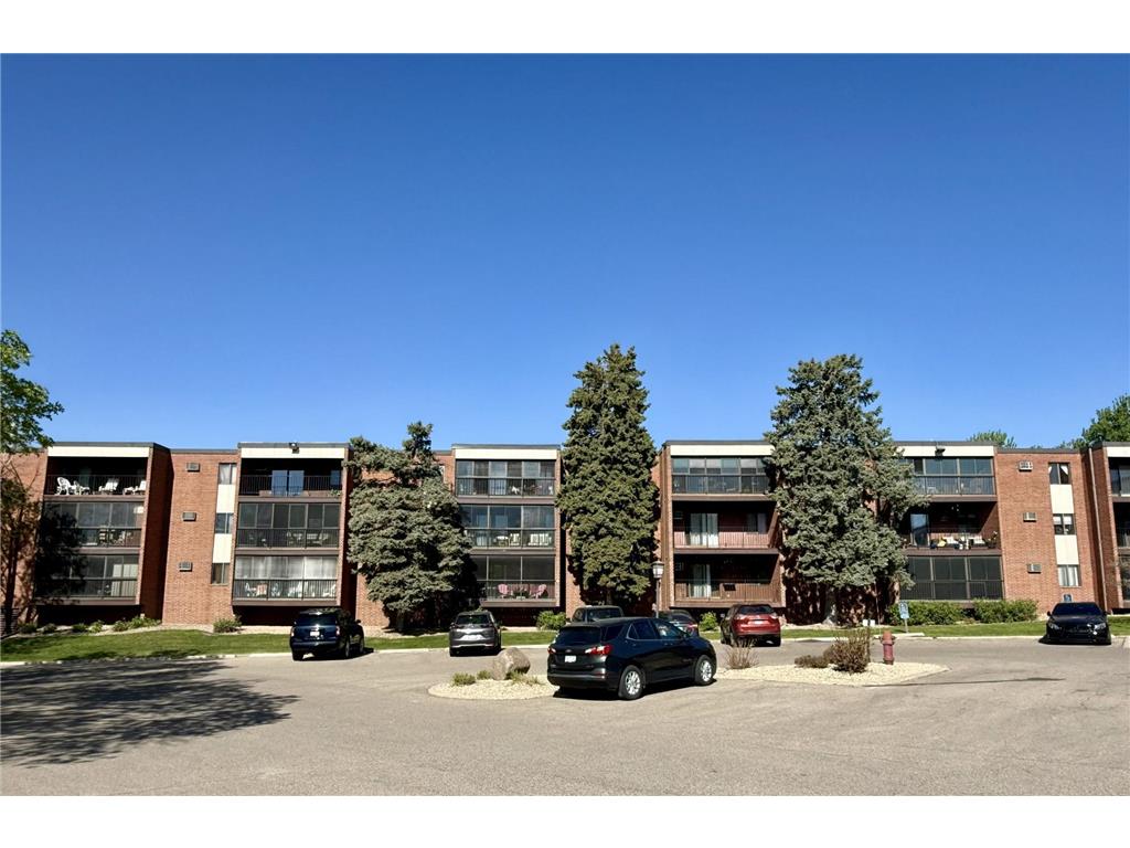 1800 Riverwood Drive #318 Burnsville MN 55337 7021416 image2